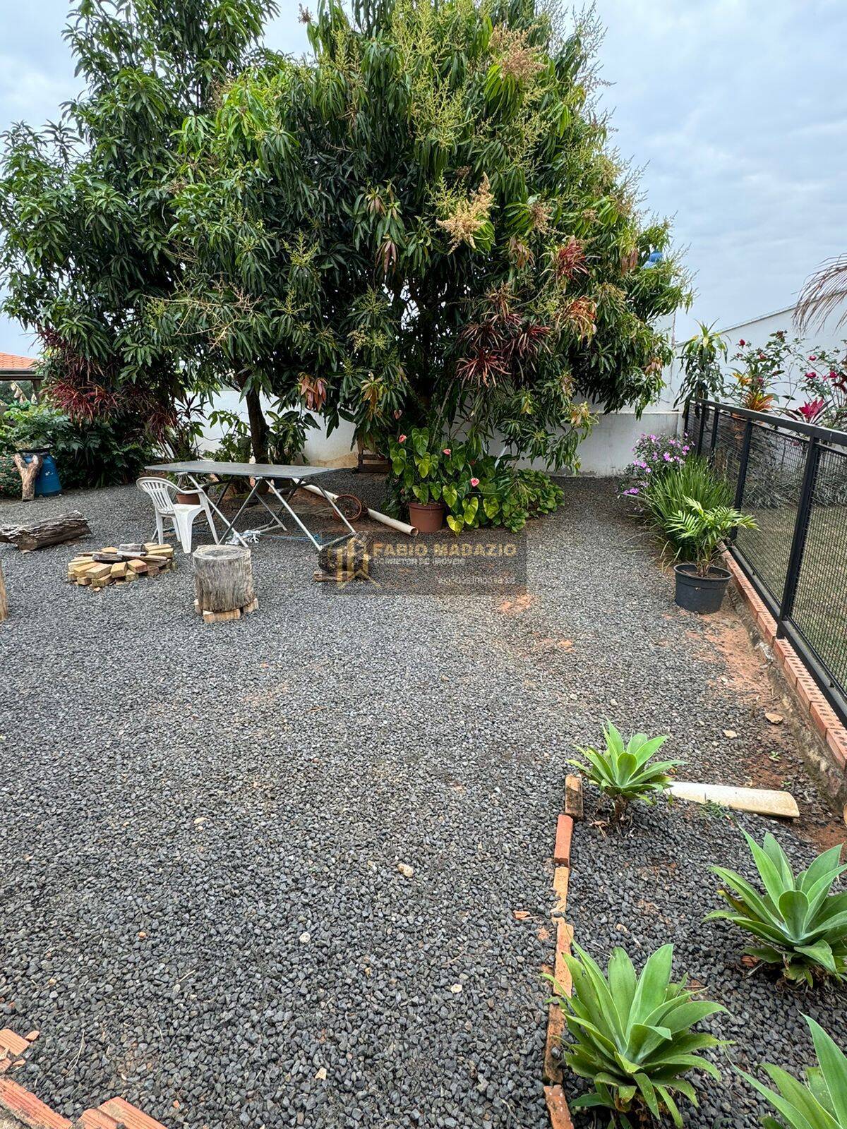 Chácara à venda com 3 quartos, 226m² - Foto 25
