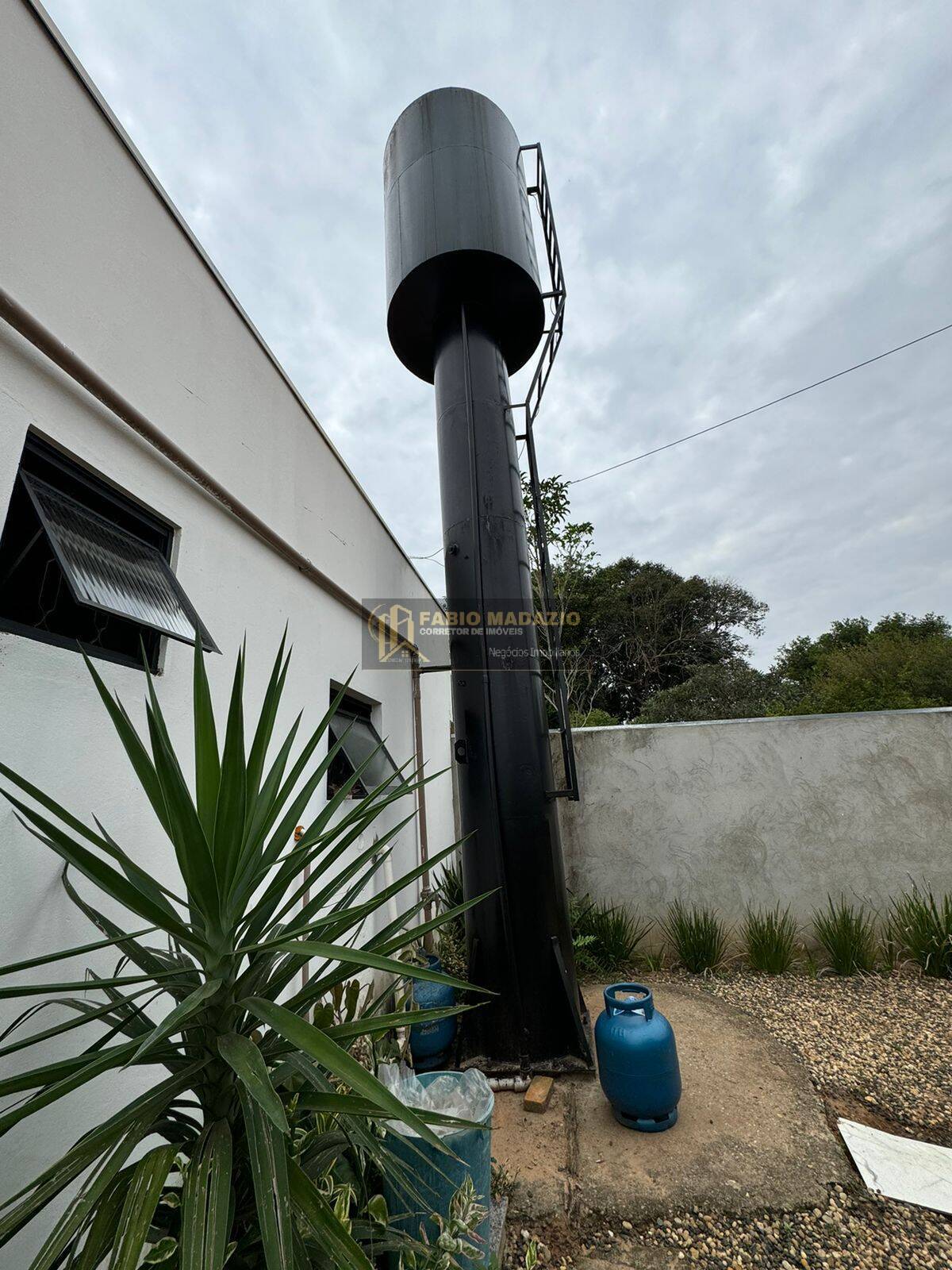 Chácara à venda com 3 quartos, 226m² - Foto 26