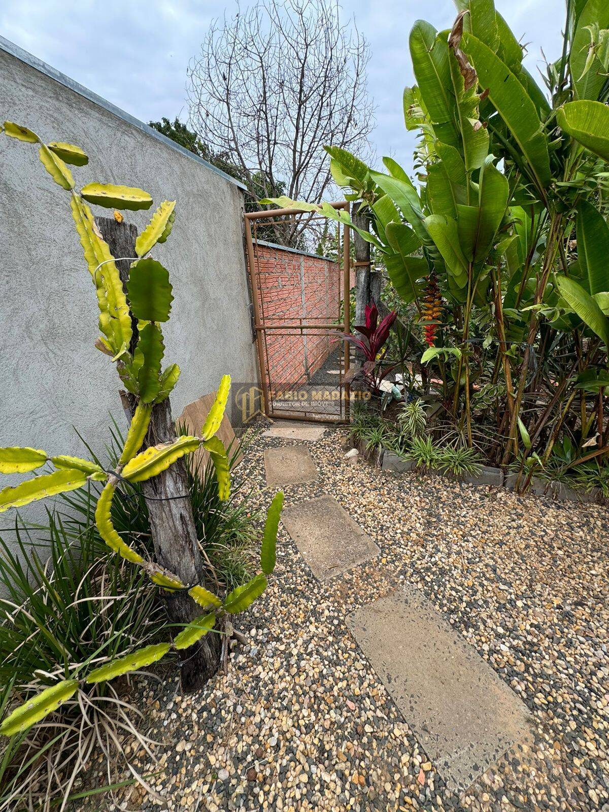 Chácara à venda com 3 quartos, 226m² - Foto 27