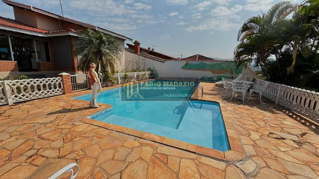 Casa, 5 quartos, 240 m² - Foto 2