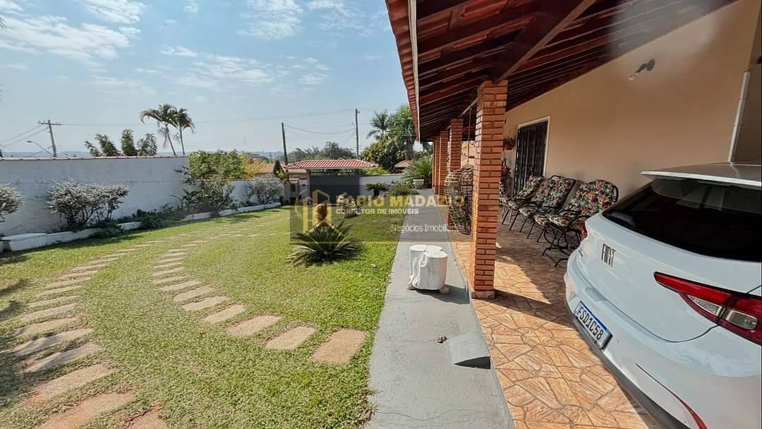 Casa, 5 quartos, 240 m² - Foto 9