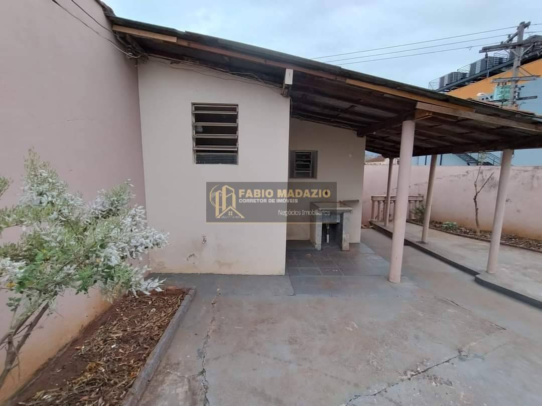 Casa à venda com 4 quartos, 142m² - Foto 10