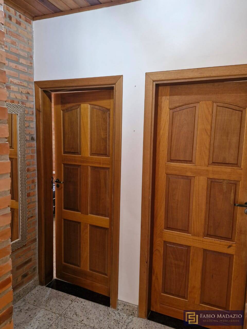 Chácara à venda com 5 quartos, 1000m² - Foto 11