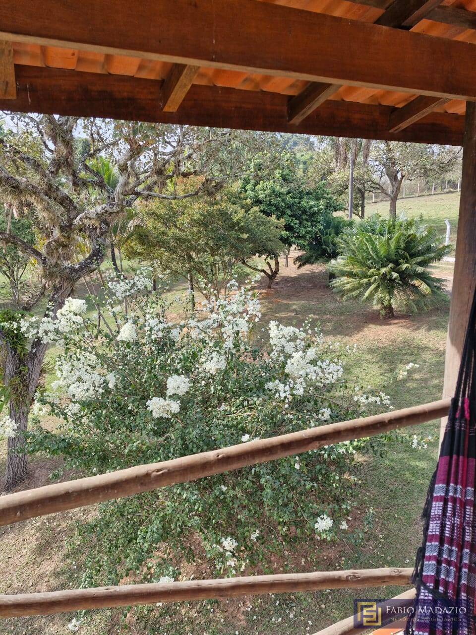 Chácara à venda com 5 quartos, 1000m² - Foto 22