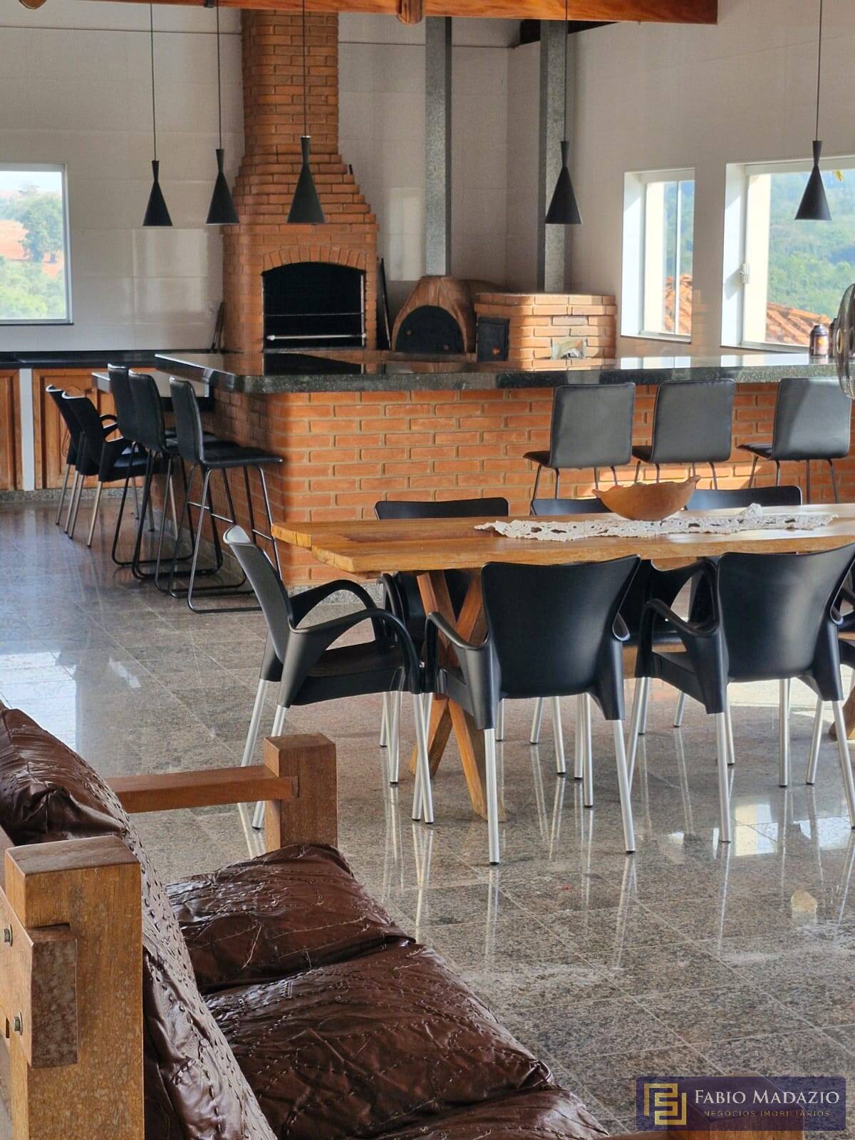Chácara à venda com 5 quartos, 1000m² - Foto 5