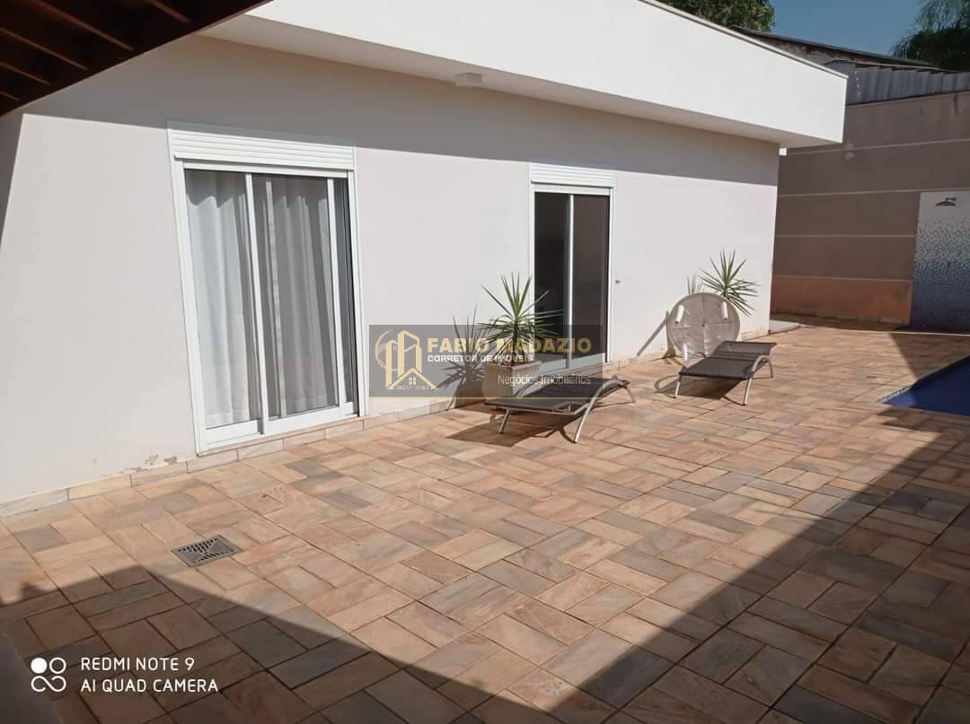 Casa, 3 quartos, 270 m² - Foto 24