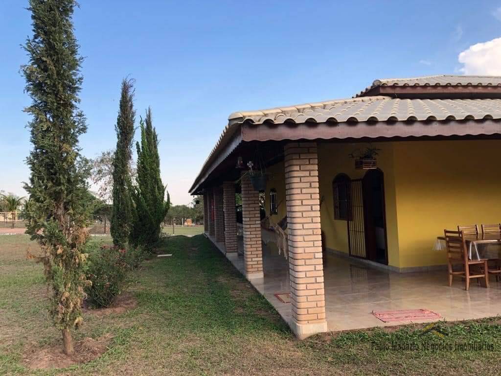Chácara à venda com 3 quartos, 215m² - Foto 6