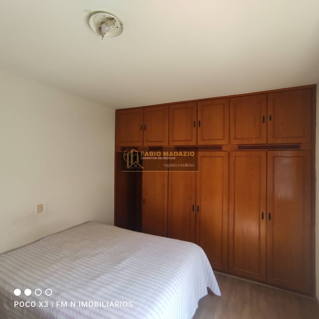 Casa à venda com 5 quartos, 250m² - Foto 29