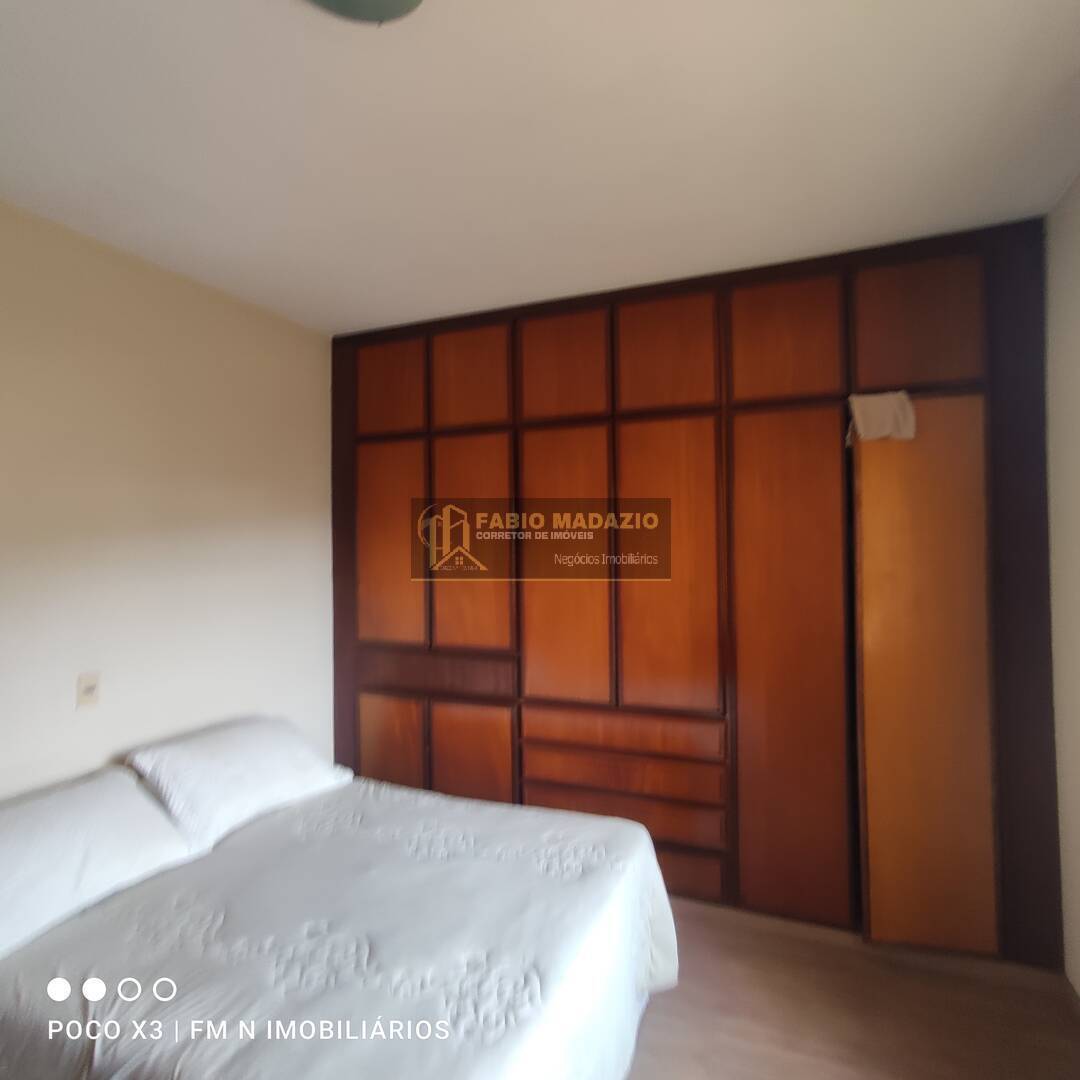 Casa à venda com 5 quartos, 250m² - Foto 36
