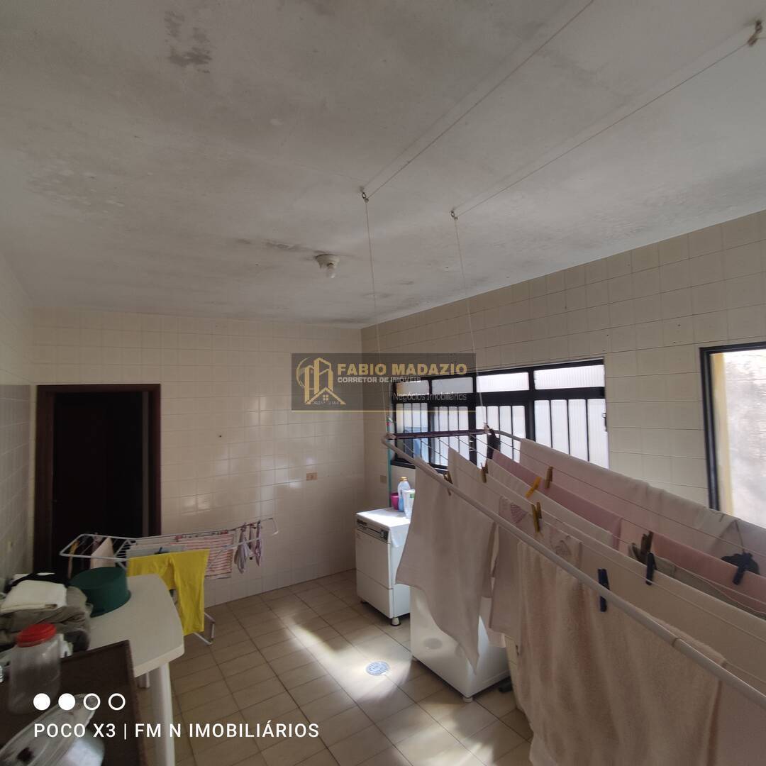 Casa à venda com 5 quartos, 250m² - Foto 39