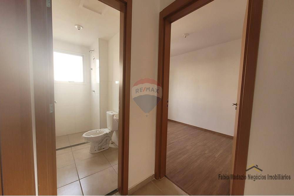Apartamento à venda com 2 quartos, 45m² - Foto 15