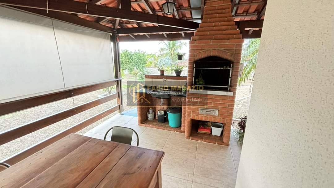 Chácara à venda com 3 quartos, 2000m² - Foto 10