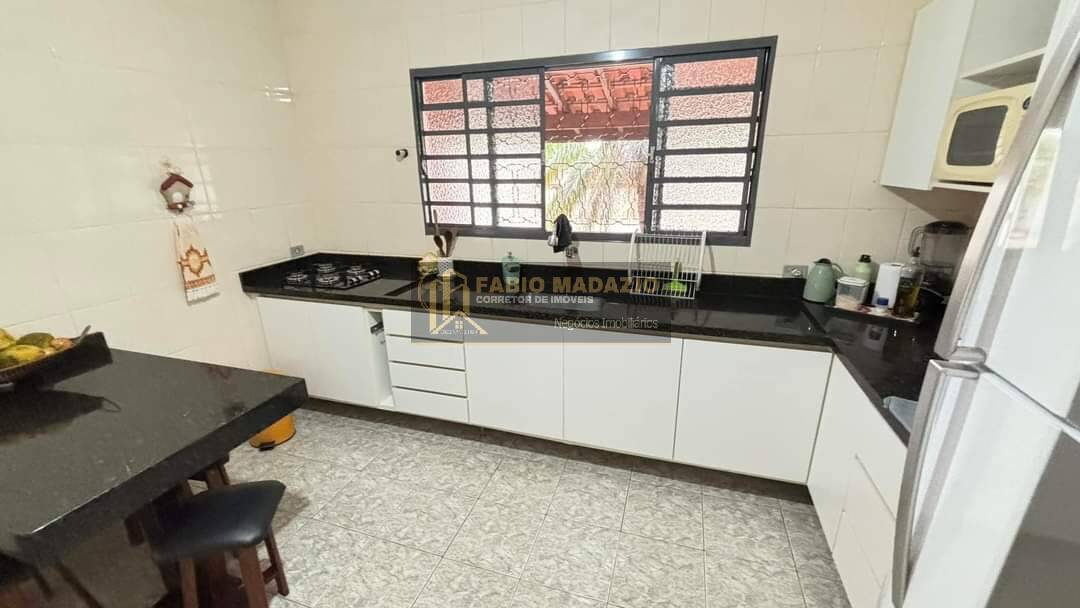 Chácara à venda com 3 quartos, 2000m² - Foto 9