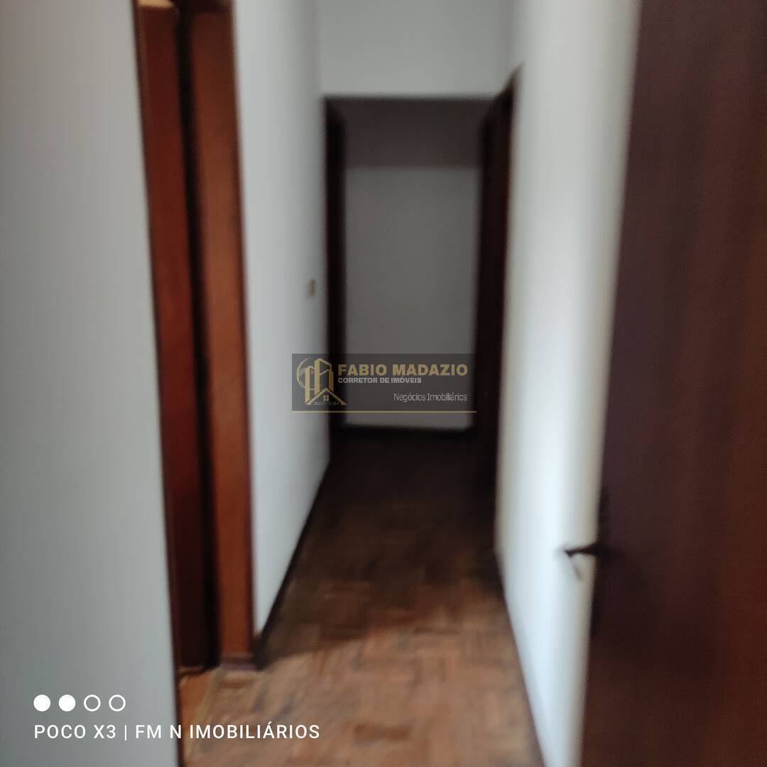 Casa à venda e aluguel com 3 quartos, 270m² - Foto 15