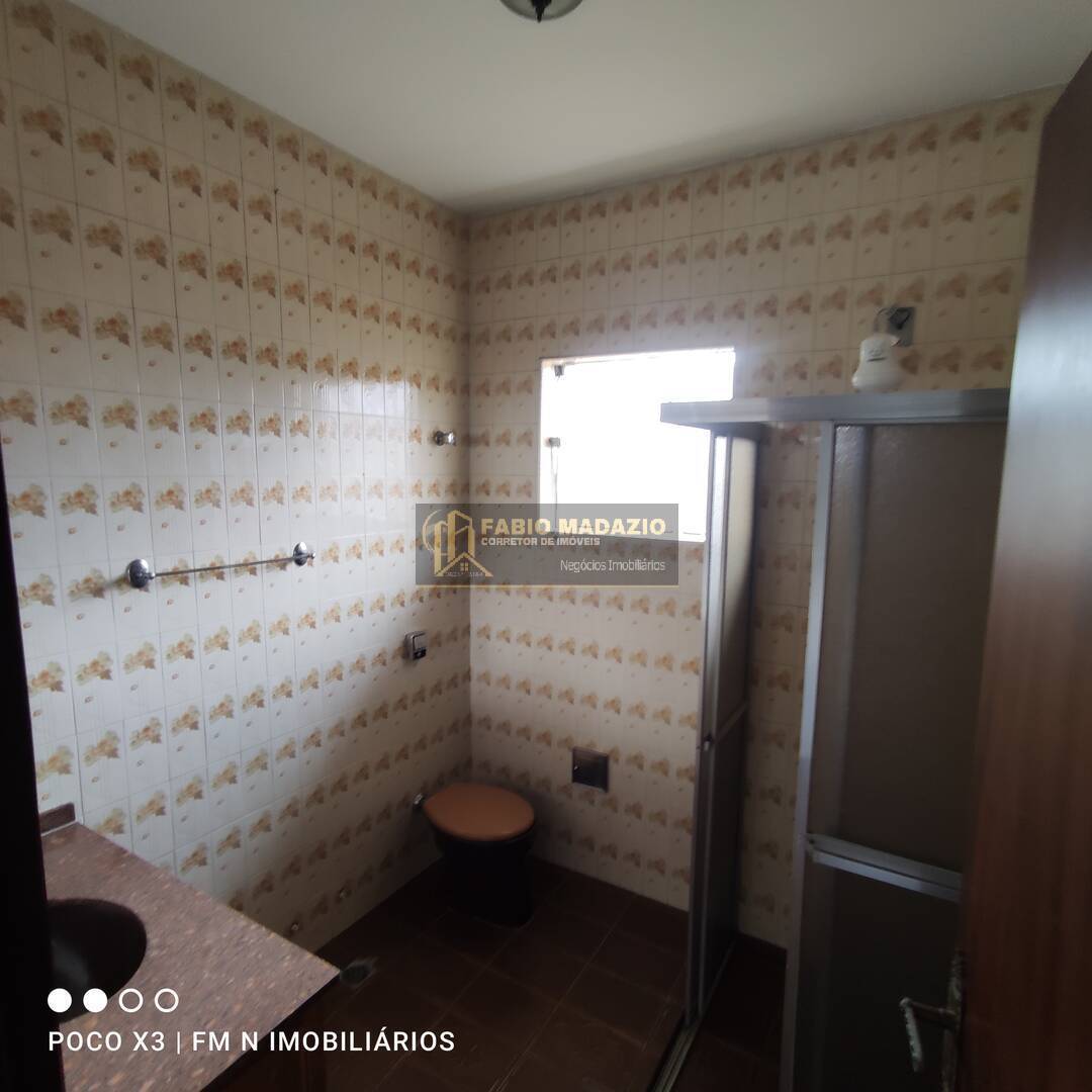 Casa à venda e aluguel com 3 quartos, 270m² - Foto 16