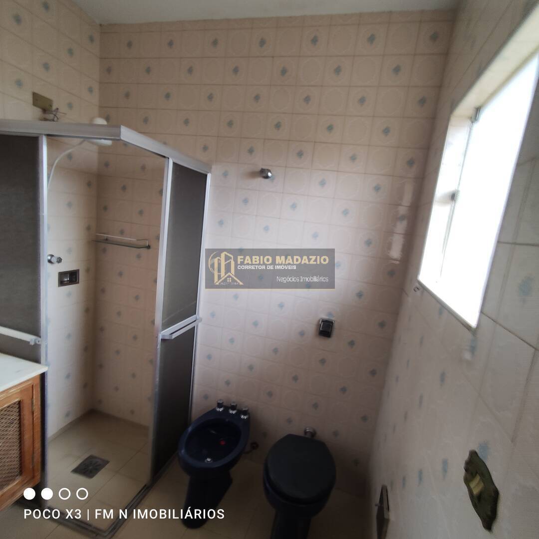 Casa à venda e aluguel com 3 quartos, 270m² - Foto 20