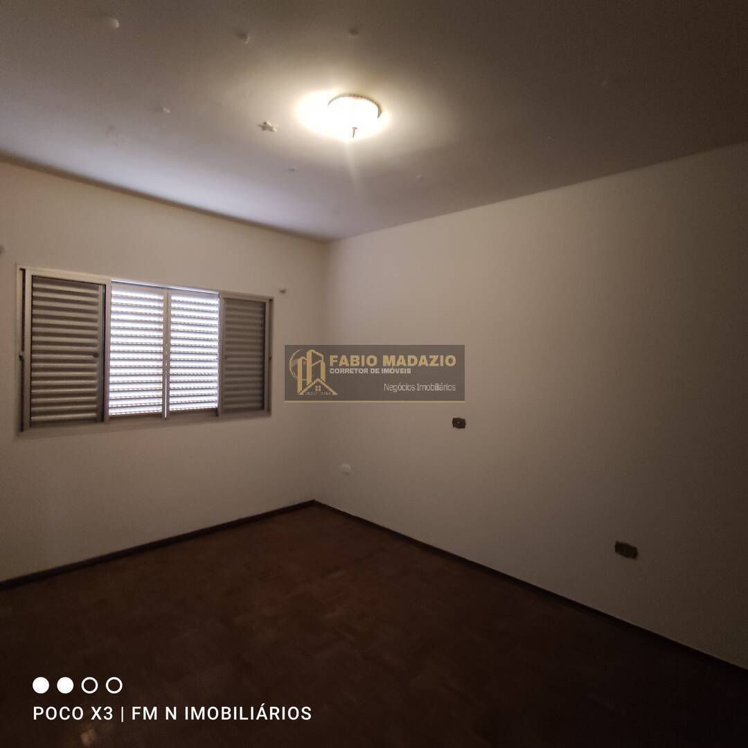 Casa à venda e aluguel com 3 quartos, 270m² - Foto 23