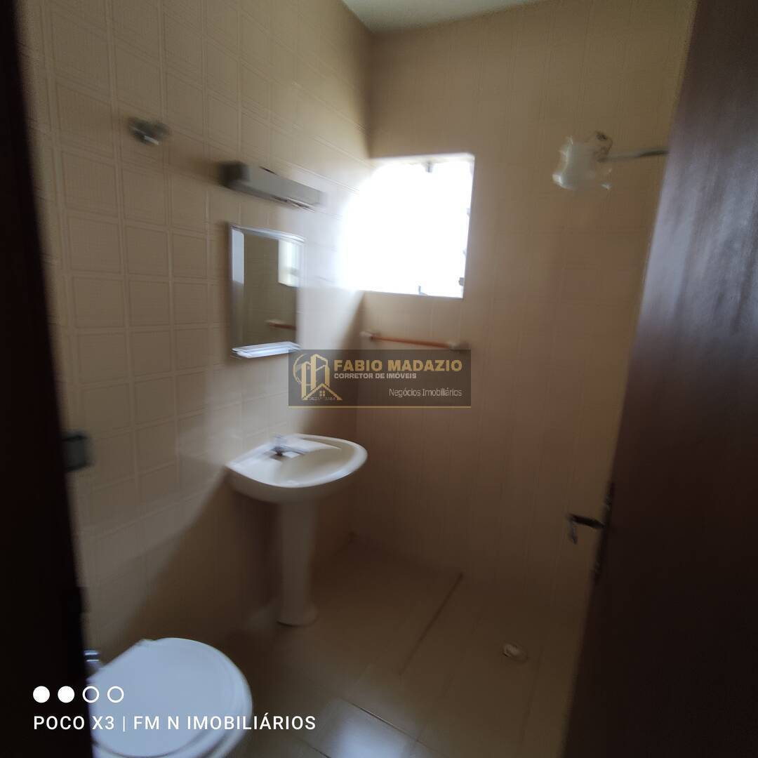 Casa à venda e aluguel com 3 quartos, 270m² - Foto 31