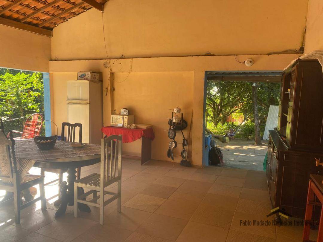 Chácara à venda com 3 quartos, 100m² - Foto 8