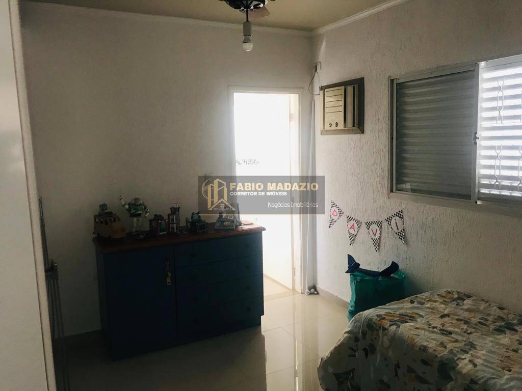 Casa, 3 quartos, 200 m² - Foto 13