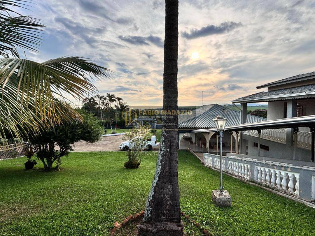 Chácara à venda com 7 quartos, 700m² - Foto 22