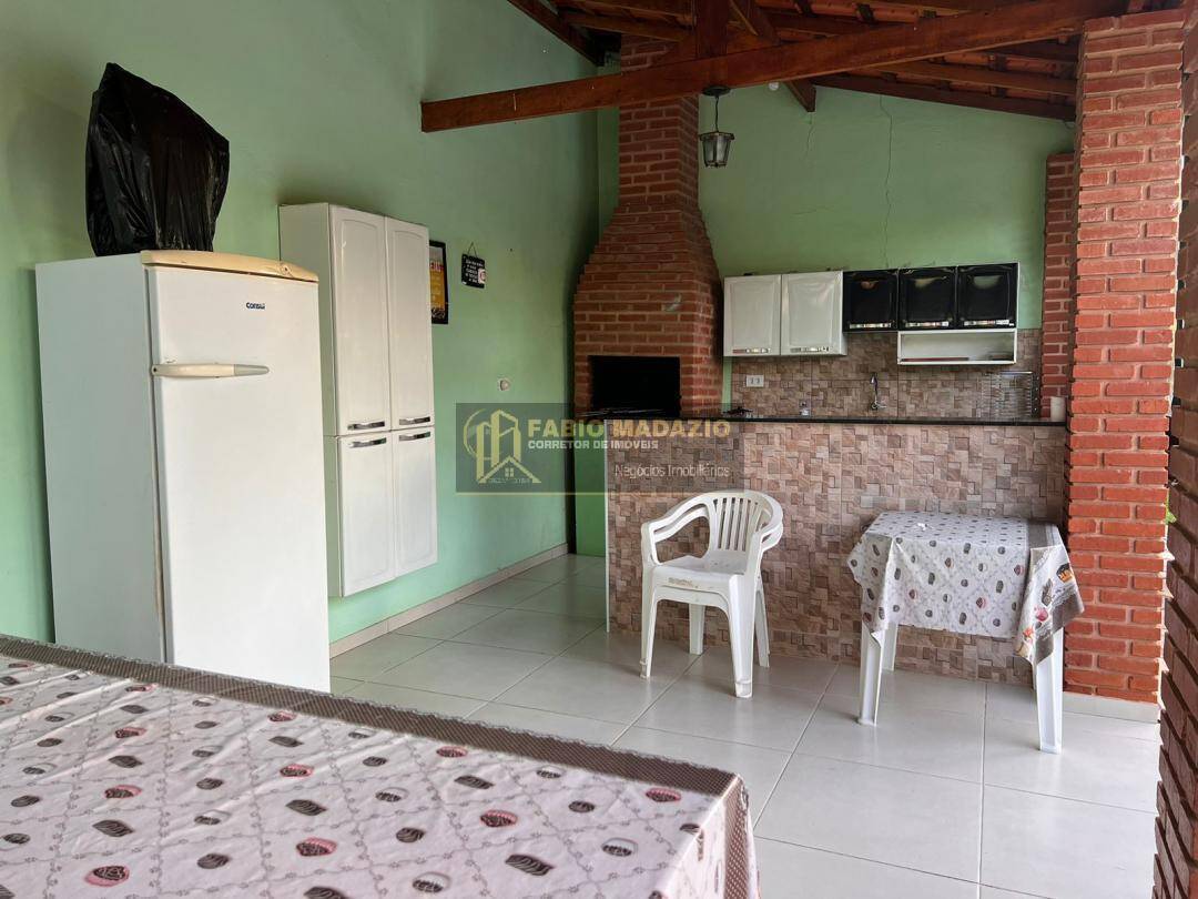 Chácara à venda com 3 quartos, 172m² - Foto 8