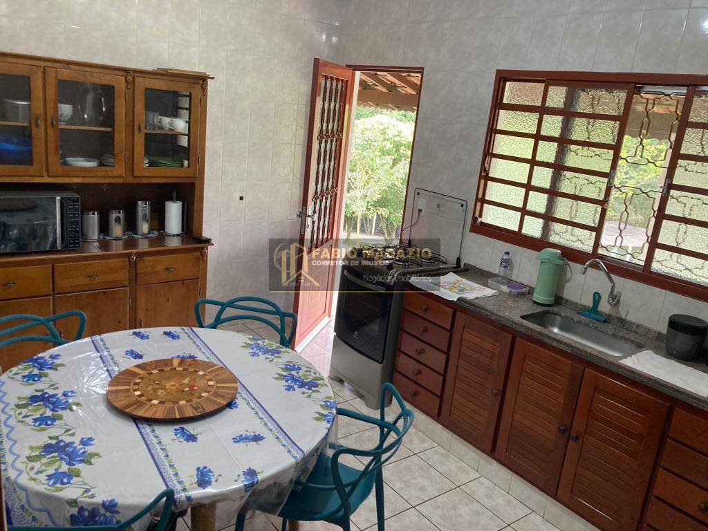 Chácara à venda com 2 quartos, 140m² - Foto 8