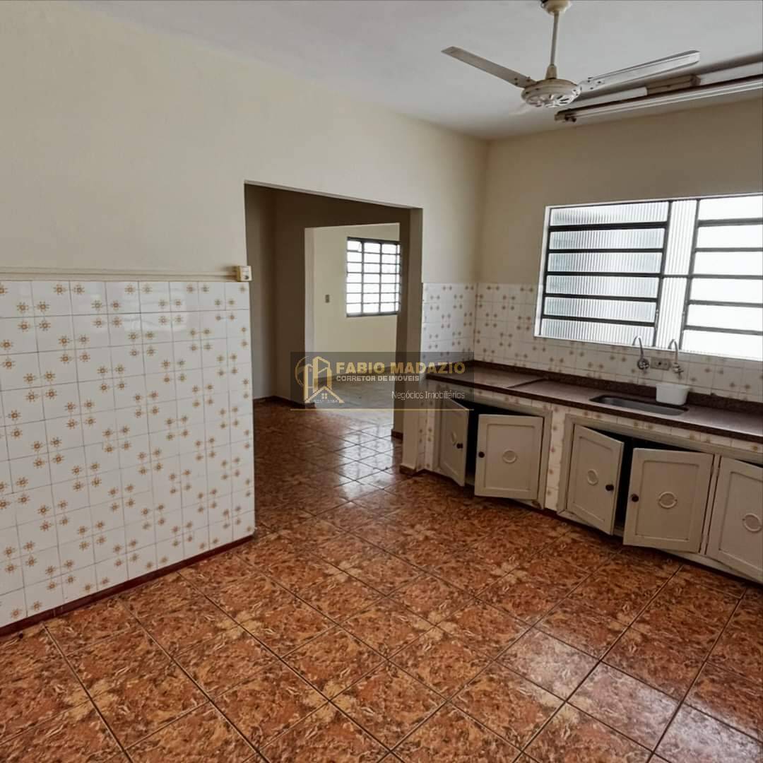 Casa à venda com 3 quartos, 105m² - Foto 7