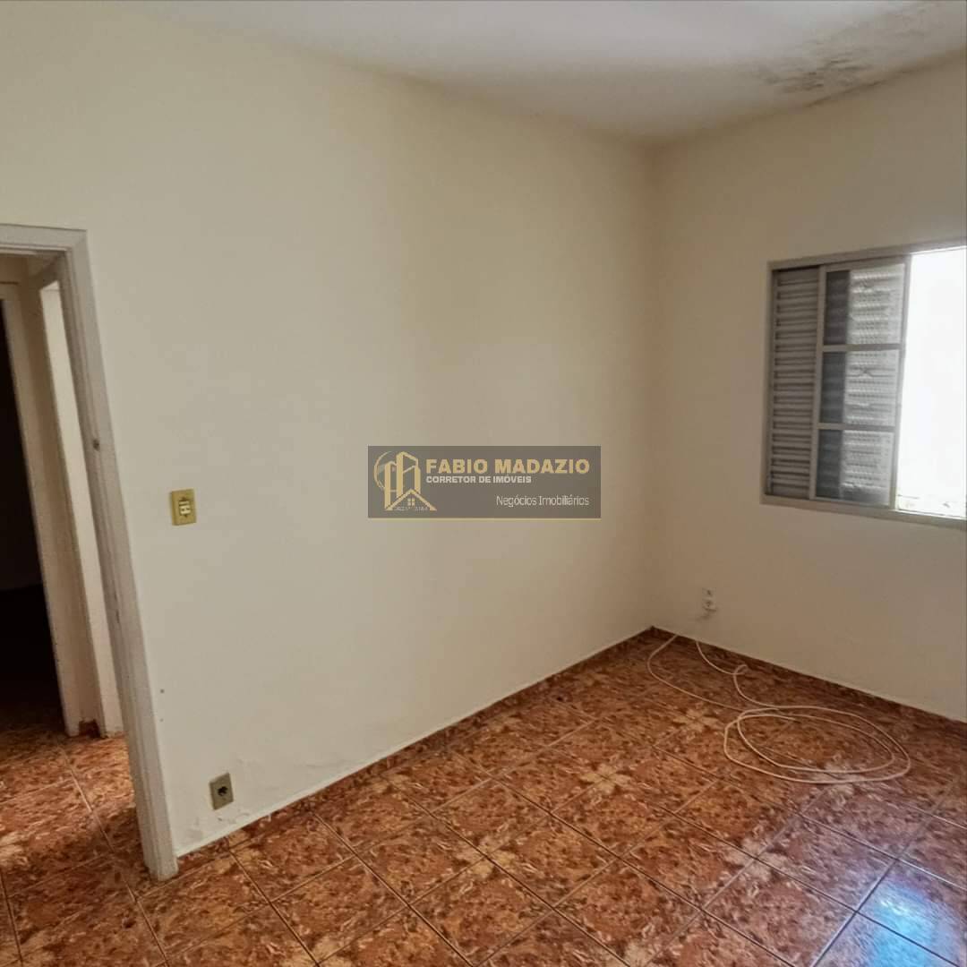 Casa à venda com 3 quartos, 105m² - Foto 4