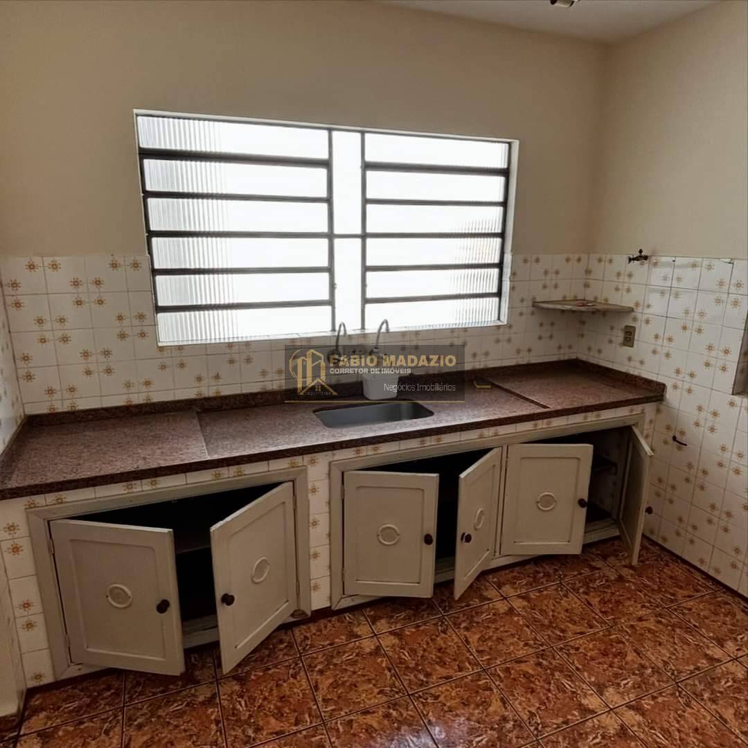 Casa à venda com 3 quartos, 105m² - Foto 8