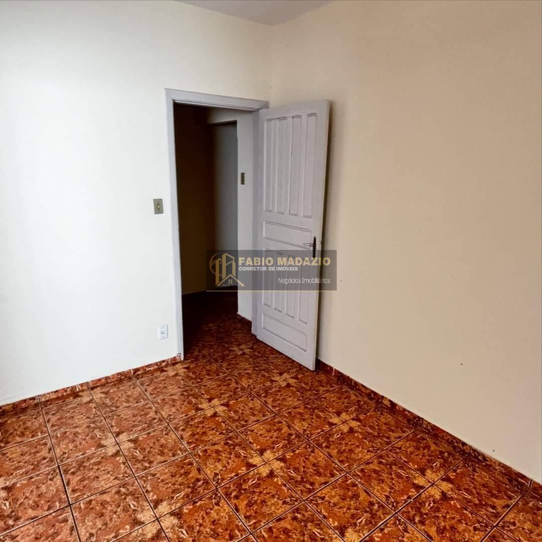 Casa à venda com 3 quartos, 105m² - Foto 9