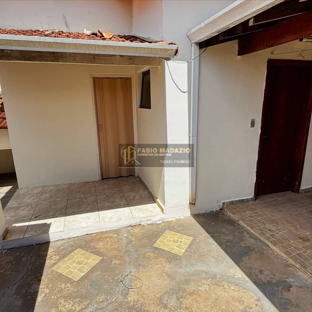Casa à venda com 3 quartos, 105m² - Foto 14