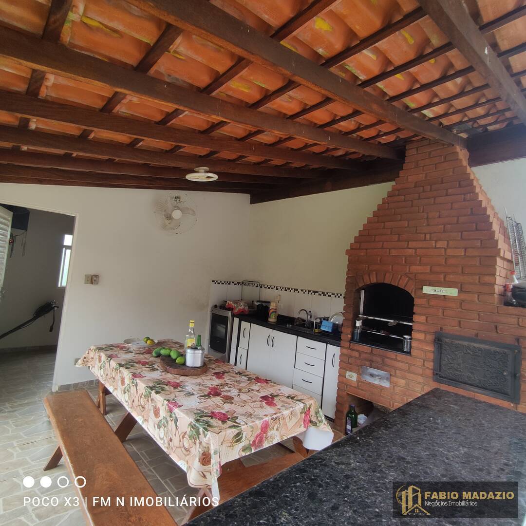 Chácara à venda com 3 quartos, 170m² - Foto 9
