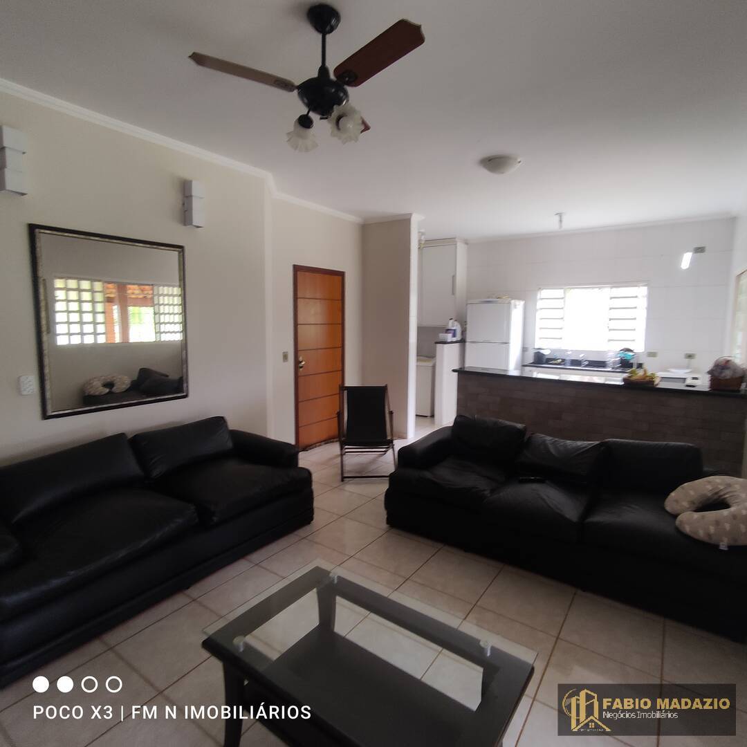 Chácara à venda com 3 quartos, 170m² - Foto 12