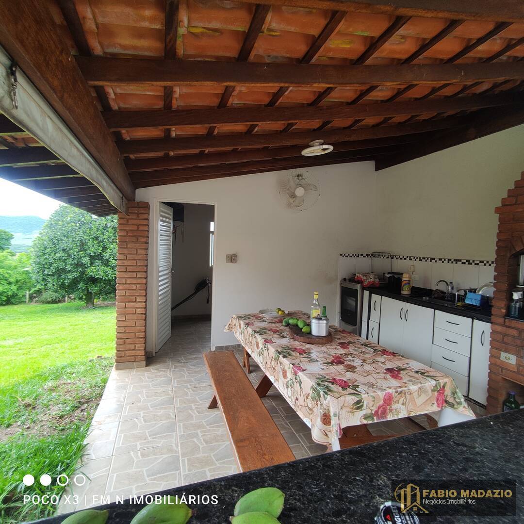 Chácara à venda com 3 quartos, 170m² - Foto 23