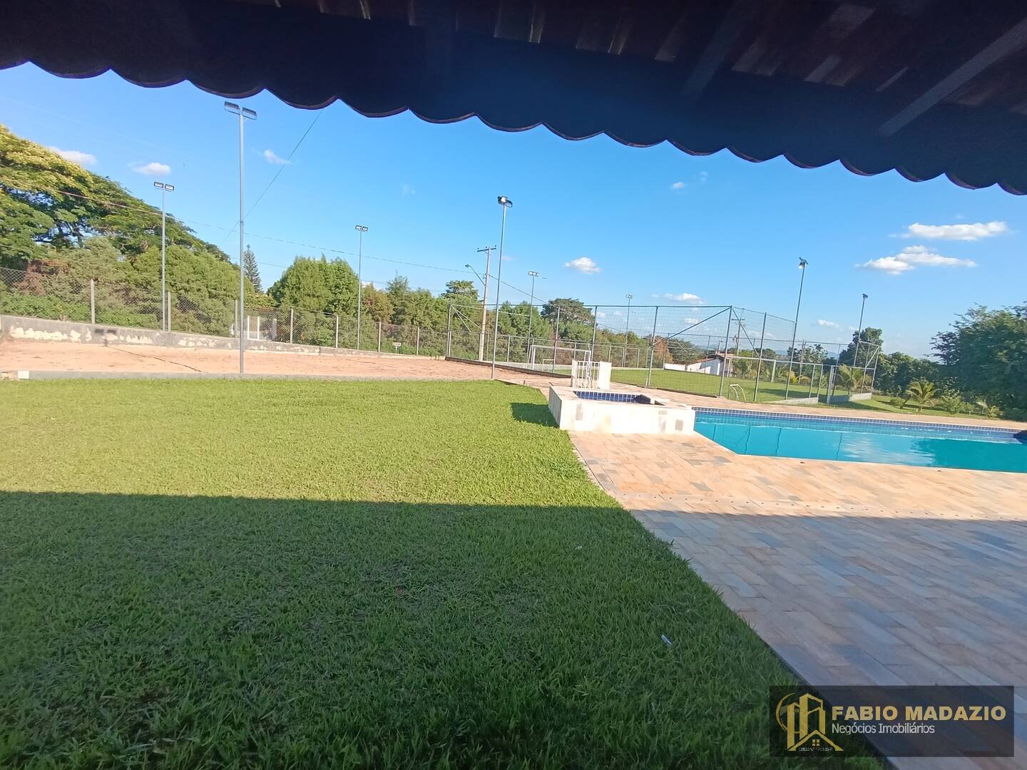 Chácara à venda com 6 quartos, 500m² - Foto 23