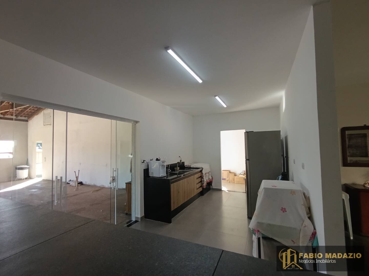 Chácara à venda com 6 quartos, 500m² - Foto 25