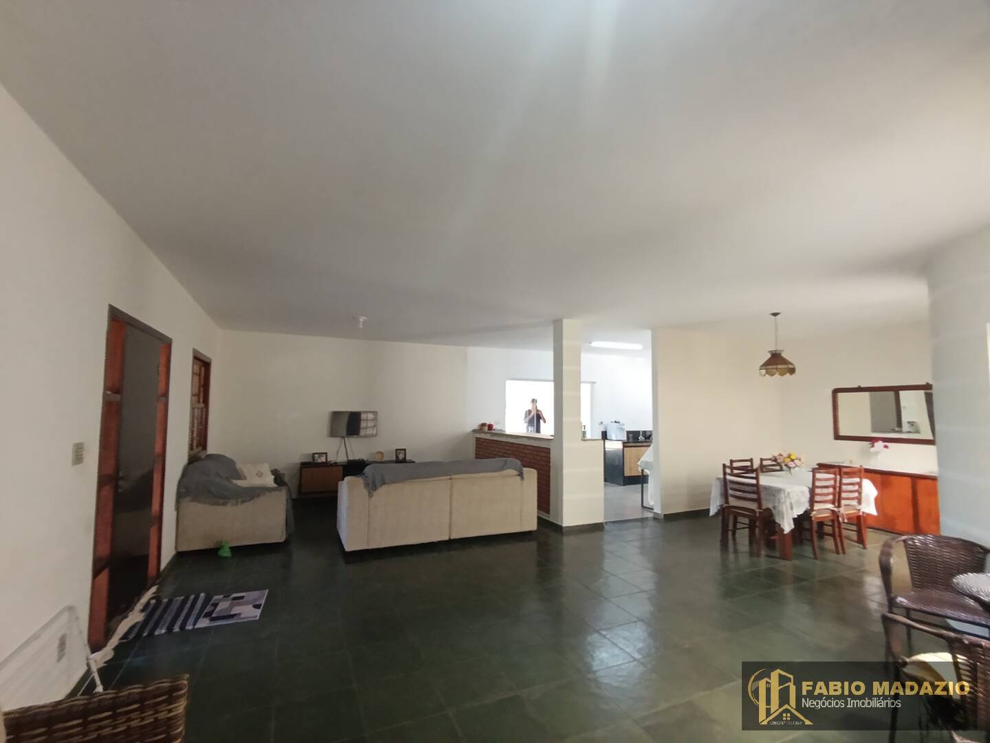 Chácara à venda com 6 quartos, 500m² - Foto 26
