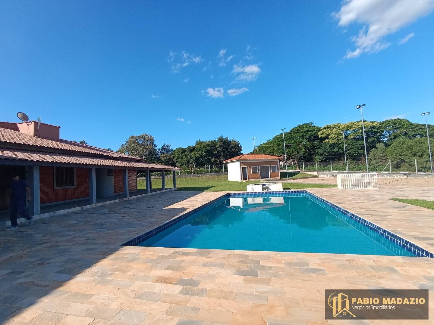 Chácara à venda com 6 quartos, 500m² - Foto 42