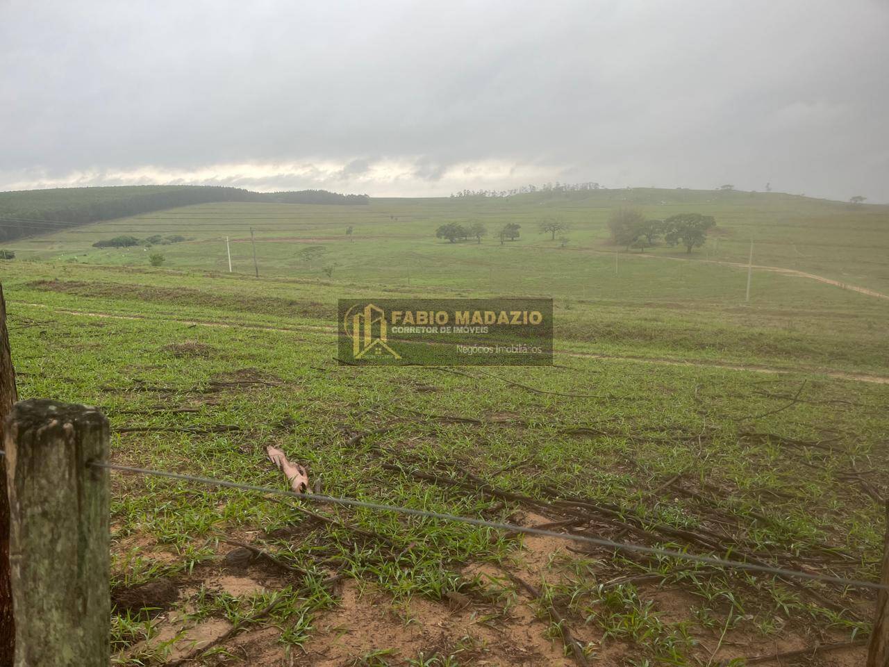 Terreno à venda, 211m² - Foto 12