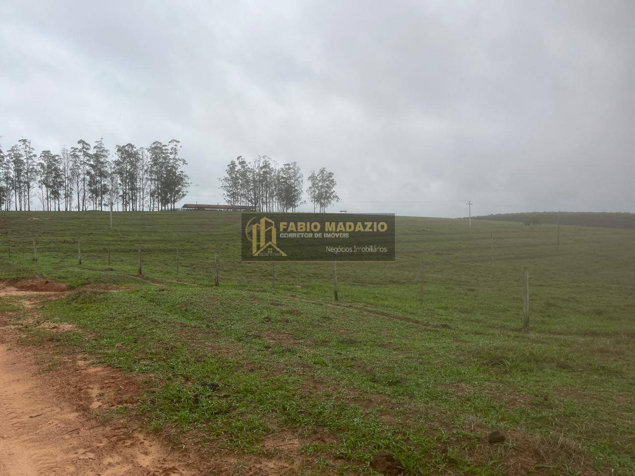 Terreno à venda, 211m² - Foto 16
