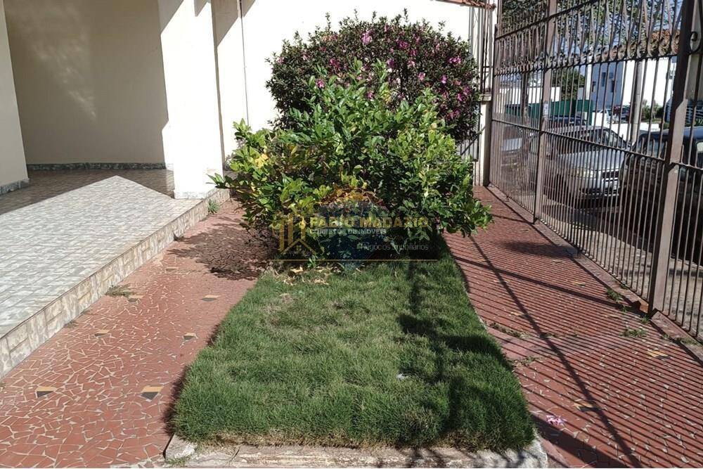 Casa à venda com 5 quartos, 306m² - Foto 8
