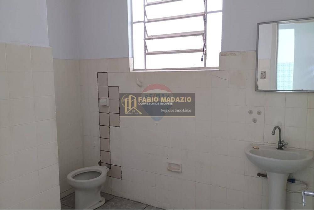 Casa à venda com 5 quartos, 306m² - Foto 9