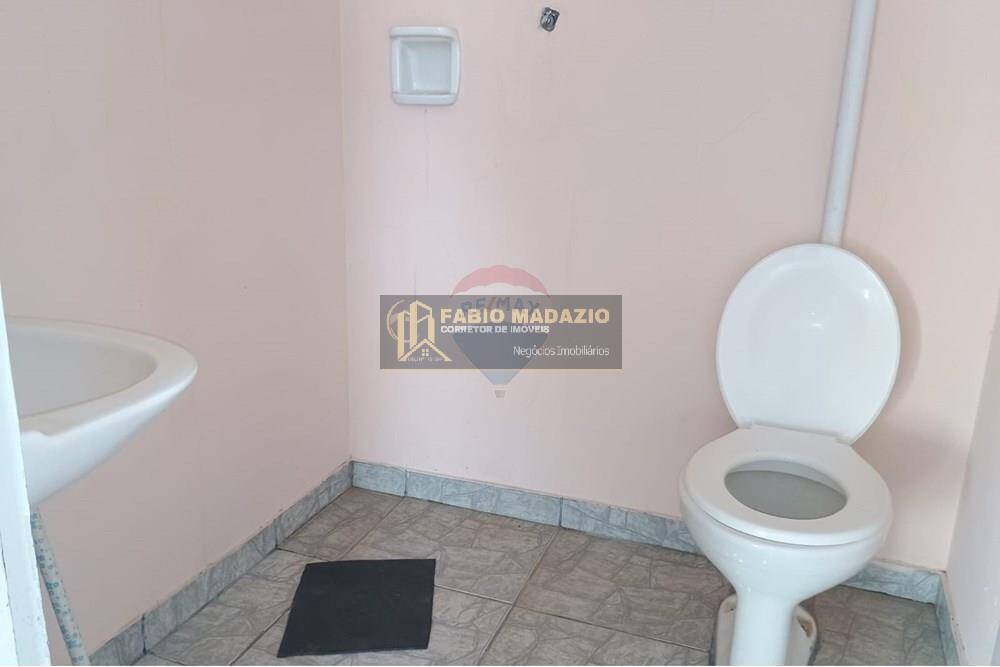 Casa à venda com 5 quartos, 306m² - Foto 12