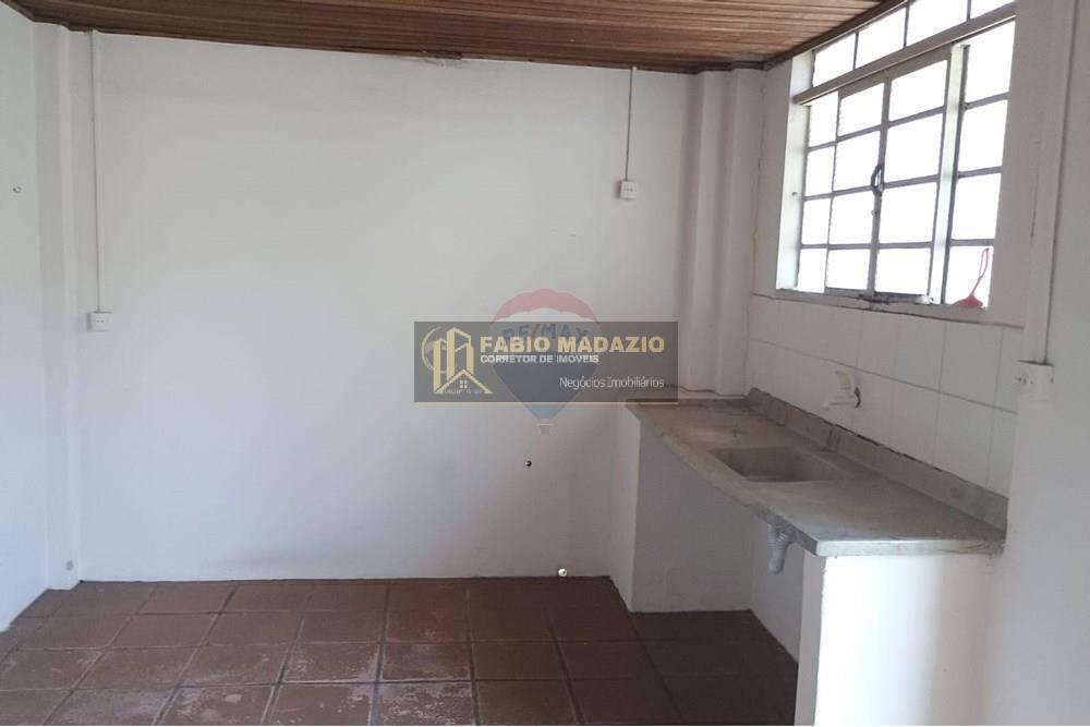 Casa à venda com 5 quartos, 306m² - Foto 21
