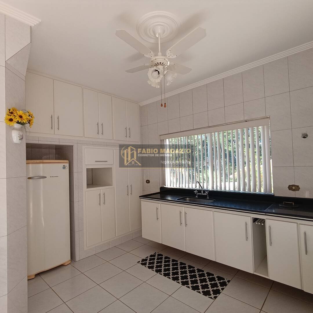 Casa, 4 quartos, 297 m² - Foto 6