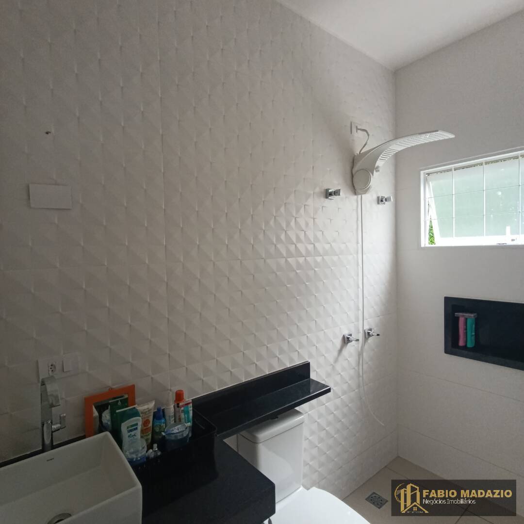 Casa à venda com 2 quartos, 100m² - Foto 19