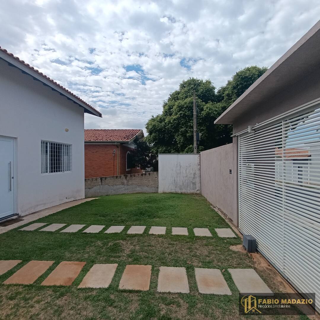 Casa à venda com 2 quartos, 100m² - Foto 29