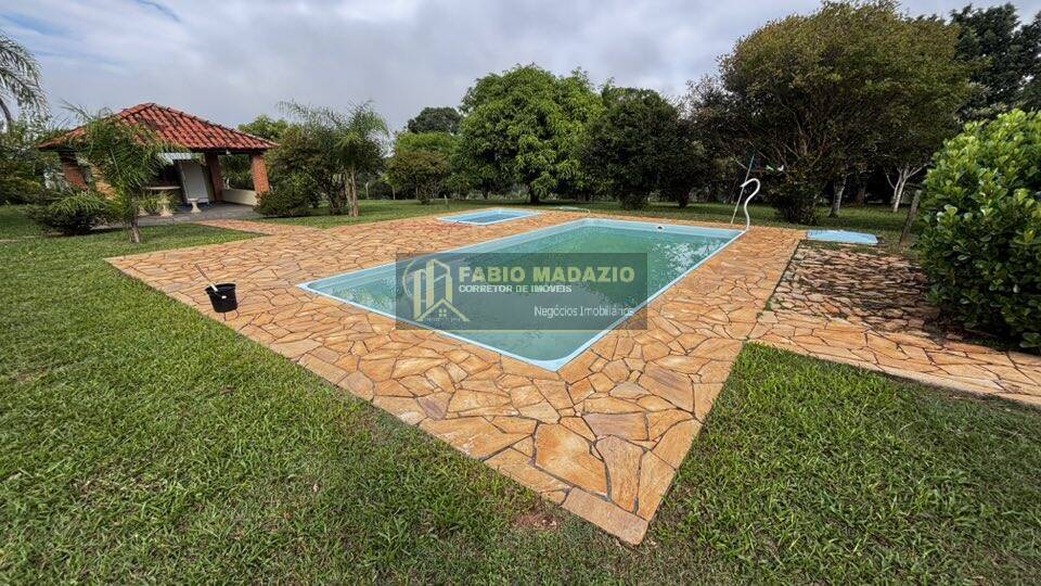 Chácara, 4 quartos, 5000 m² - Foto 1