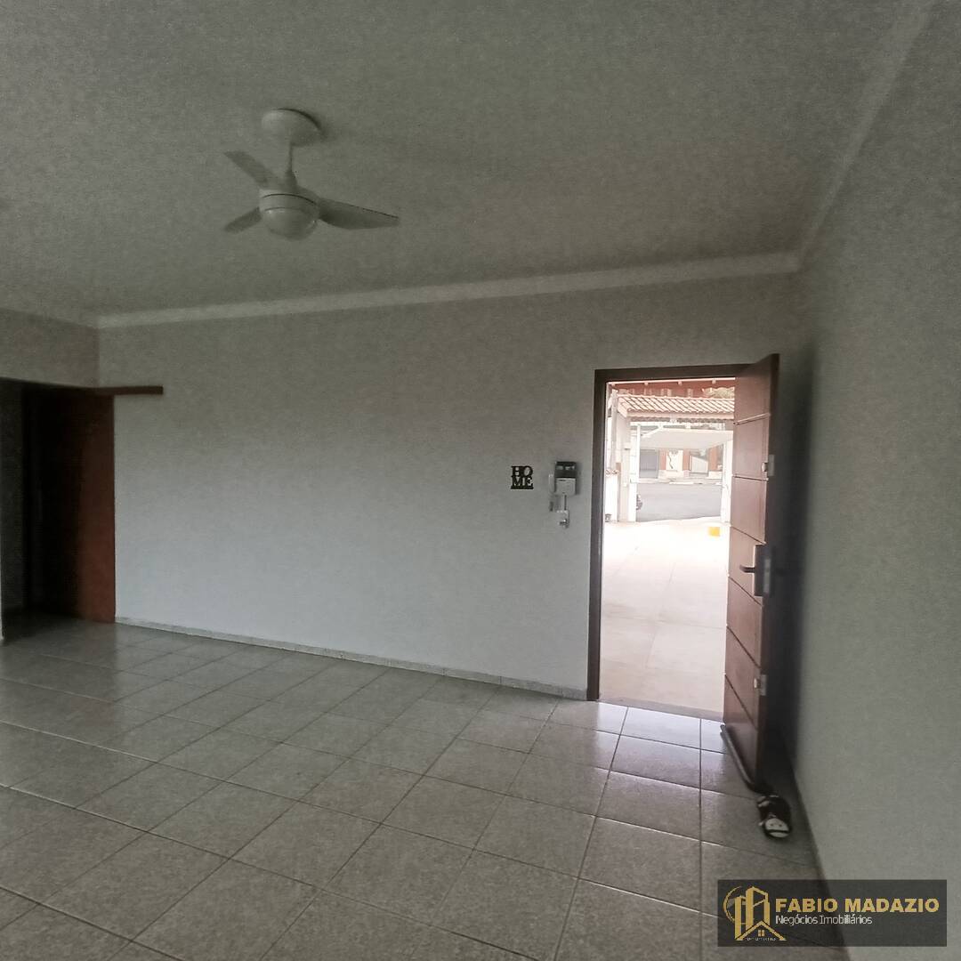 Casa à venda com 3 quartos, 165m² - Foto 57